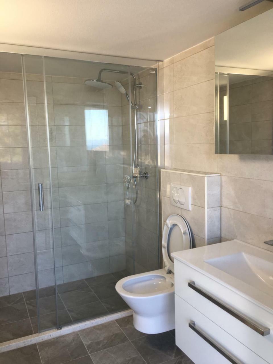 Hvar Lux * Basina